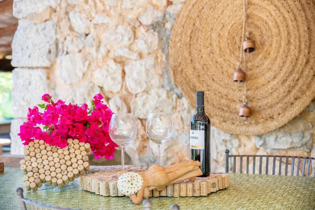 S Olivar Major Форналуч Вилла